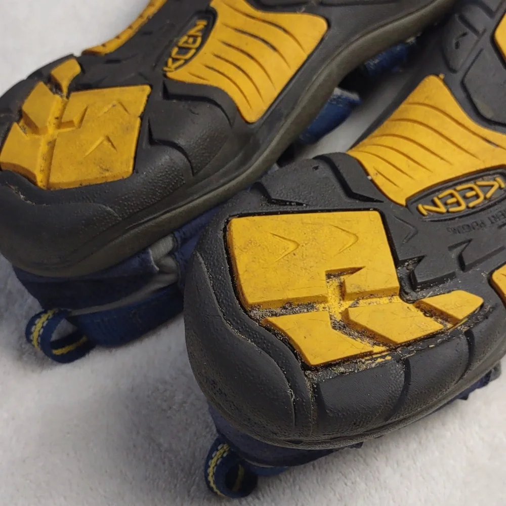 Keen Newport H2 Sandals Blue Yellow Youth Size 6